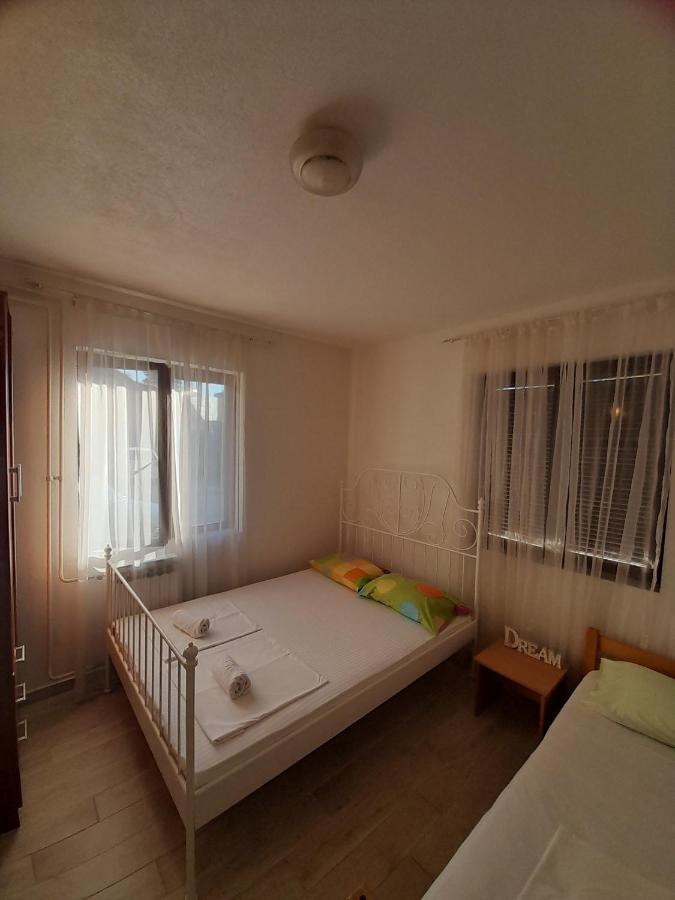 Apartments Nikovic Risan Exterior photo